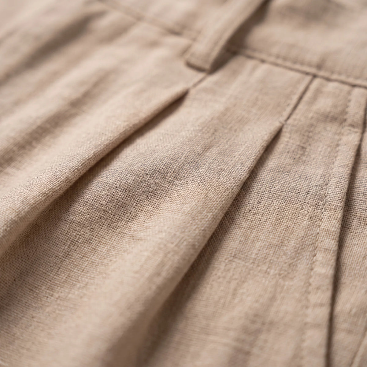 Veltra | Pleated Casual Mens Shorts